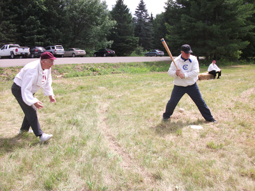 "Bear Trap" Foss watches the pitch go wide of the plate.